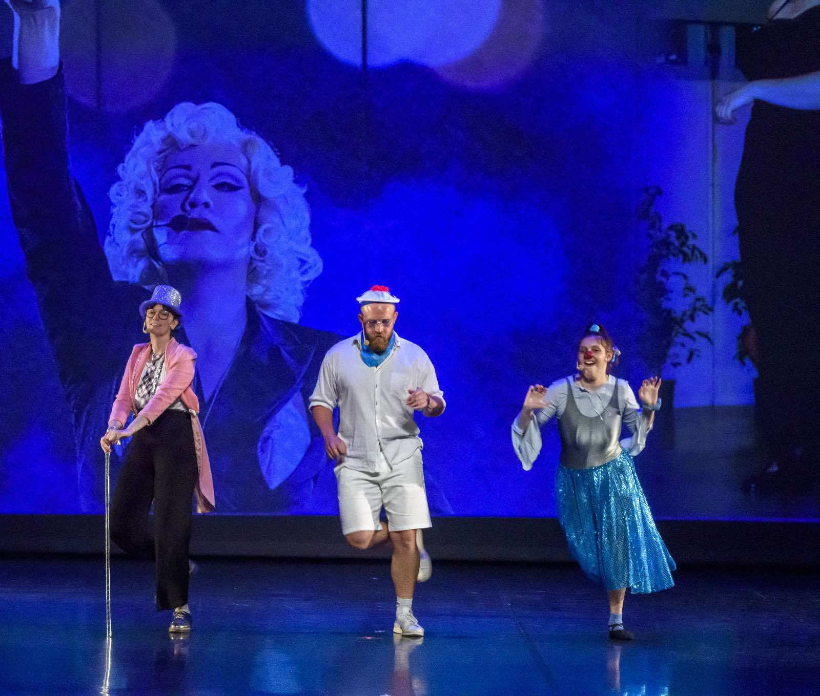 theatre 6