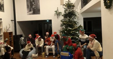 Confidences au père Noël dans la Maison Marie Foilaine Desolneux