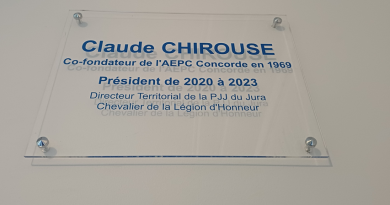 Hommage à Claude Chirouse, ancien président de Concorde. Hommage à Claude Chirouse, ancien président de Concorde.
